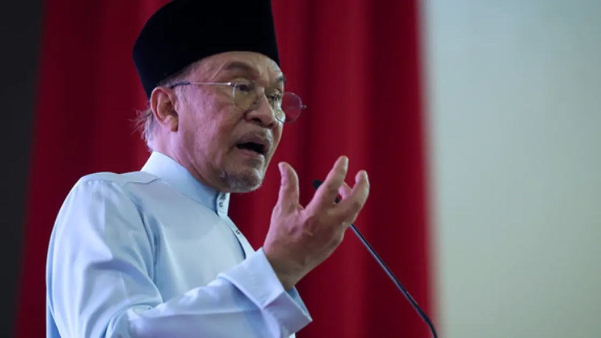 Anwar 'saved' Umno only to be betrayed, says PKR Youth leader